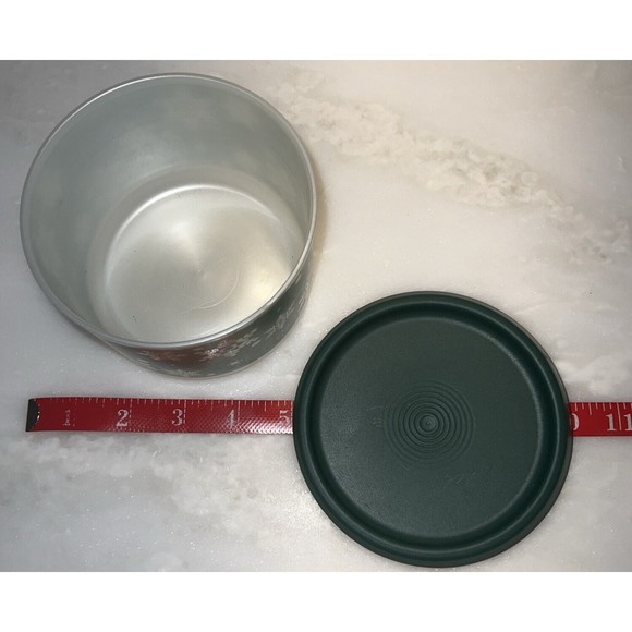 Tupperware Christmas Canister Snowflakes Holiday Green 7693 Approximately 5” Dia - Picture 2 of 7